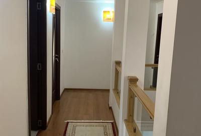 Casă cu 4 camere cu Teren 1000 Mp în Central - 6