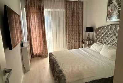 Apartament cu 2 camere semidecomandat, mobilat în Tractorul - 2