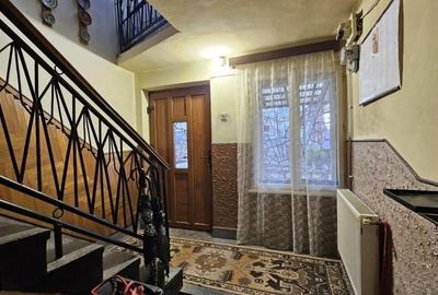 Casă individuală cu 5 camere cu Canalizare în Andrei Mureșanu - 2