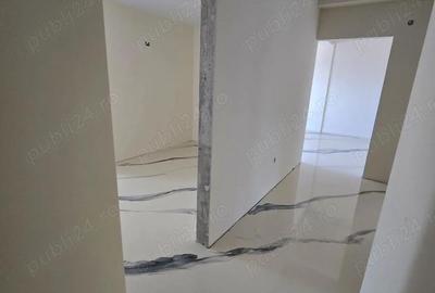 Apartament cu 3 camere decomandat în Micro 17 - 1
