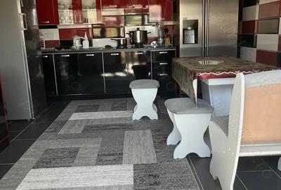 Casă cu 6 camere în Poroinica - 6