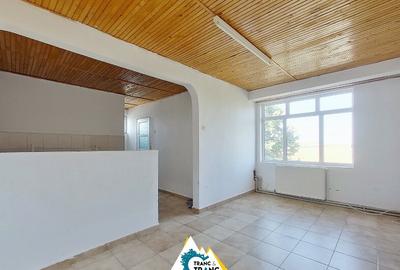 Spa?iu de inchiriat 200 mp in Sannicolau Mic ideal pentru birouri - 1