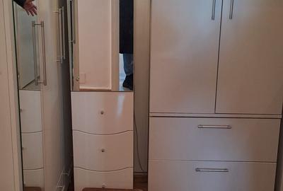 Apartament cu 3 camere decomandat în Central - 1