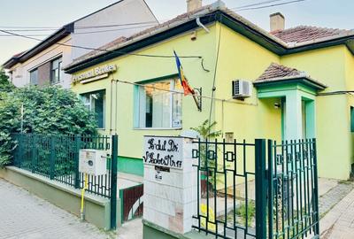 Casă individuală cu 6 camere în Bălcescu