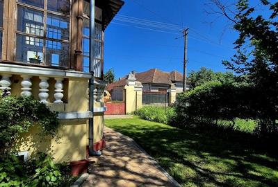 Casă cu 3 camere cu Teren 2753 Mp în Șercaia - 2