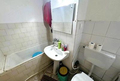 Apartament 2 camere etaj 2 zona centrala Str Pacii - 7