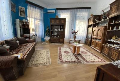 Apartament cu 5 camere decomandat în Armeneasca - 13