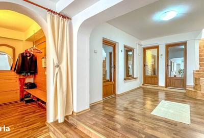 Casă cu 4 camere în Țintea - 1