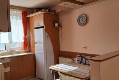 Apartament 3 camere, decomandat, 60MP, zona Horea - 9