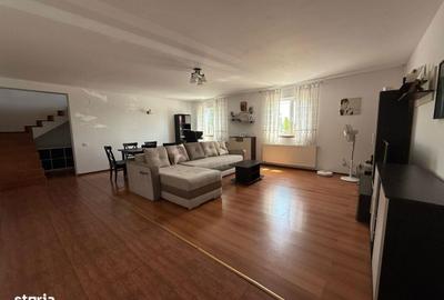 Casă cu 5 camere cu Teren 4000 Mp în Florești - 14