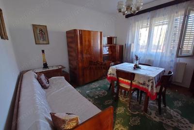 Casă cu 2 camere cu Teren 1088 Mp în Vața de Jos - 1