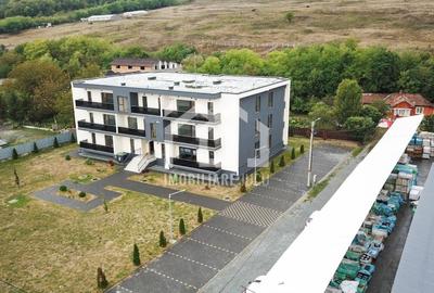 Apartament cu 3 camere semidecomandat în Jucu de Mijloc - 3