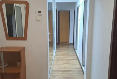Apartament cu 3 camere semidecomandat în Ultracentral - 1