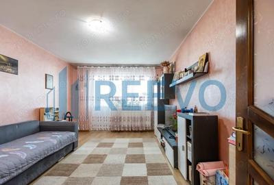Apartament cu 2 camere decomandat în Cornișa
