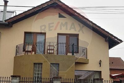 Casă cu 5 camere în Exterior Vest