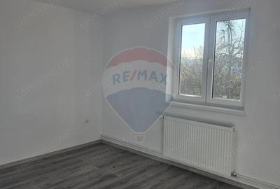 Spațiu comercial, de 180 mp, în Central - 9