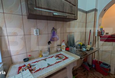 Apartament cu 2 camere semidecomandat în Micro 6 - 6