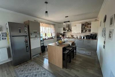 Casă cu 4 camere cu Teren 360 Mp în Partoș - 15