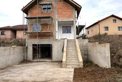 Casă cu 4 camere cu Teren 490 Mp în Jucu - 6