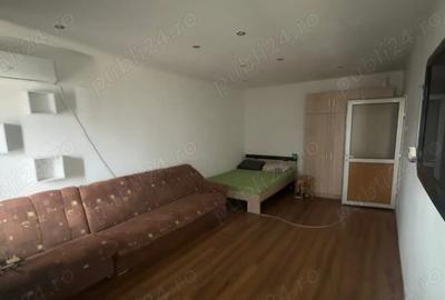 Garsonieră decomandată în Nicolina - 2