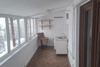 Garsonieră decomandată în Batistei - 8