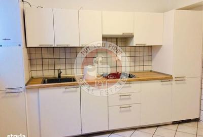 Apartament cu 3 camere decomandat în Aviatorilor