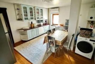 Apartament cu 2 camere decomandat, mobilat în Lunei - 10