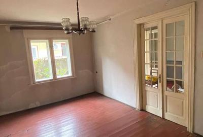 Apartament cu 3 camere în Decebal - 5