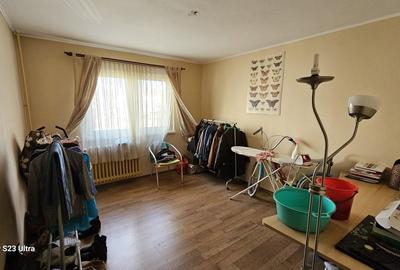 Apartament 4 Camere , et.3/4, Berceni-Racovita - 10