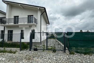 Casă cu 4 camere în Central - 2