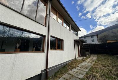 Casa de vacanta cu panorama  spre lac - 1