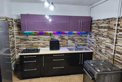 Apartament cu 3 camere decomandat în Trocadero - 5