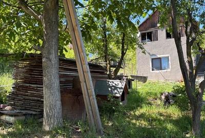 Casă cu 3 camere cu Teren 1700 Mp în Exterior Sud