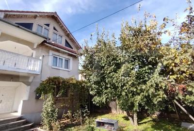 Casă cu 5 camere cu Teren 457 Mp în Brestei - 13