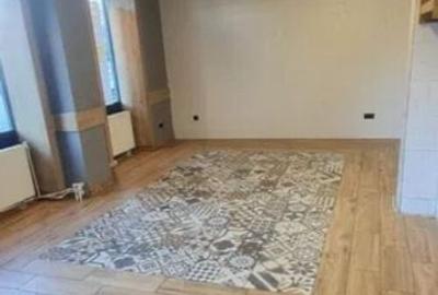 Zona Casa Poporului-Libertatii sp 97 mp vitrina 10 - 5