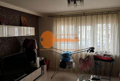 Apartament cu 3 camere semidecomandat în Drumul Taberei - 3