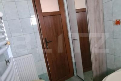 Apartament cu 4 camere decomandat în Cug