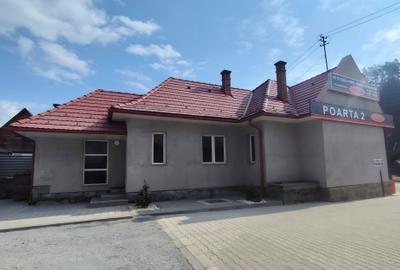 Casă cu 4 camere în Central - 3