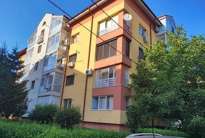Apartament cu 3 camere decomandat în Exterior Vest - 8