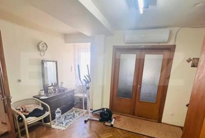 Apartament cu 4 camere decomandat, mobilat în Centru Civic - 1