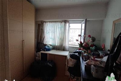 Apartament cu 3 camere decomandat în Grivița - 13