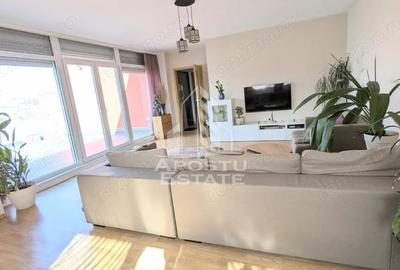 Apartament cu 3 camere semidecomandat, mobilat în Aradului - 13