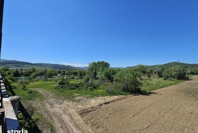 Teren de 12766 mp, în Șoimuș - 7