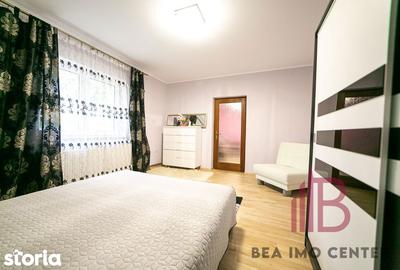 Casă cu 5 camere cu Teren 1128 Mp în Zimandu Nou - 19