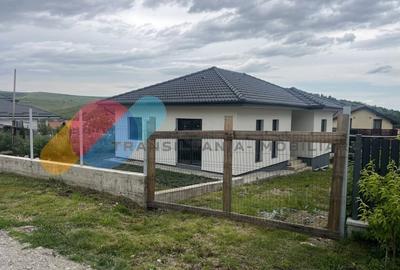 Casa semifinisata 90 mp - Campenesti, - 2