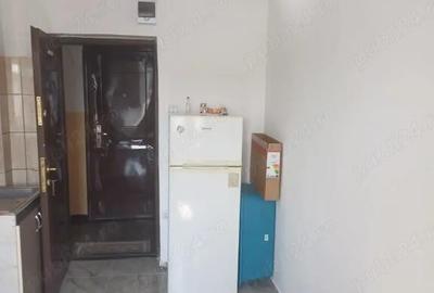 Garsonieră în Podu Roș