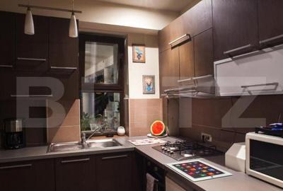 Casa / Vila, 240 mp, zona Cristian Brasov - 2