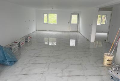 Casă cu 4 camere în Bâlteni - 5