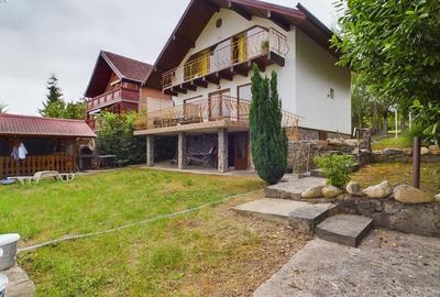 Casa de vacanță lângă lacul Surduc!
