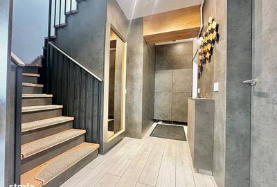 Apartament cu 3 camere în Tractorul